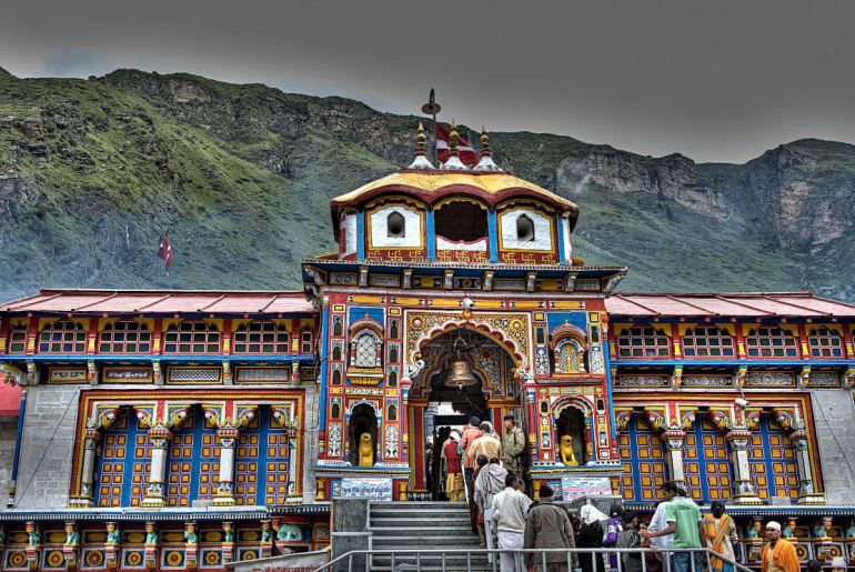 Badrinath-Temple-The-Legendary-Vishnu-Temple-in-The-Himalaya